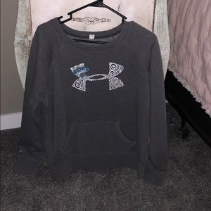 Under Armour sweatshirt
